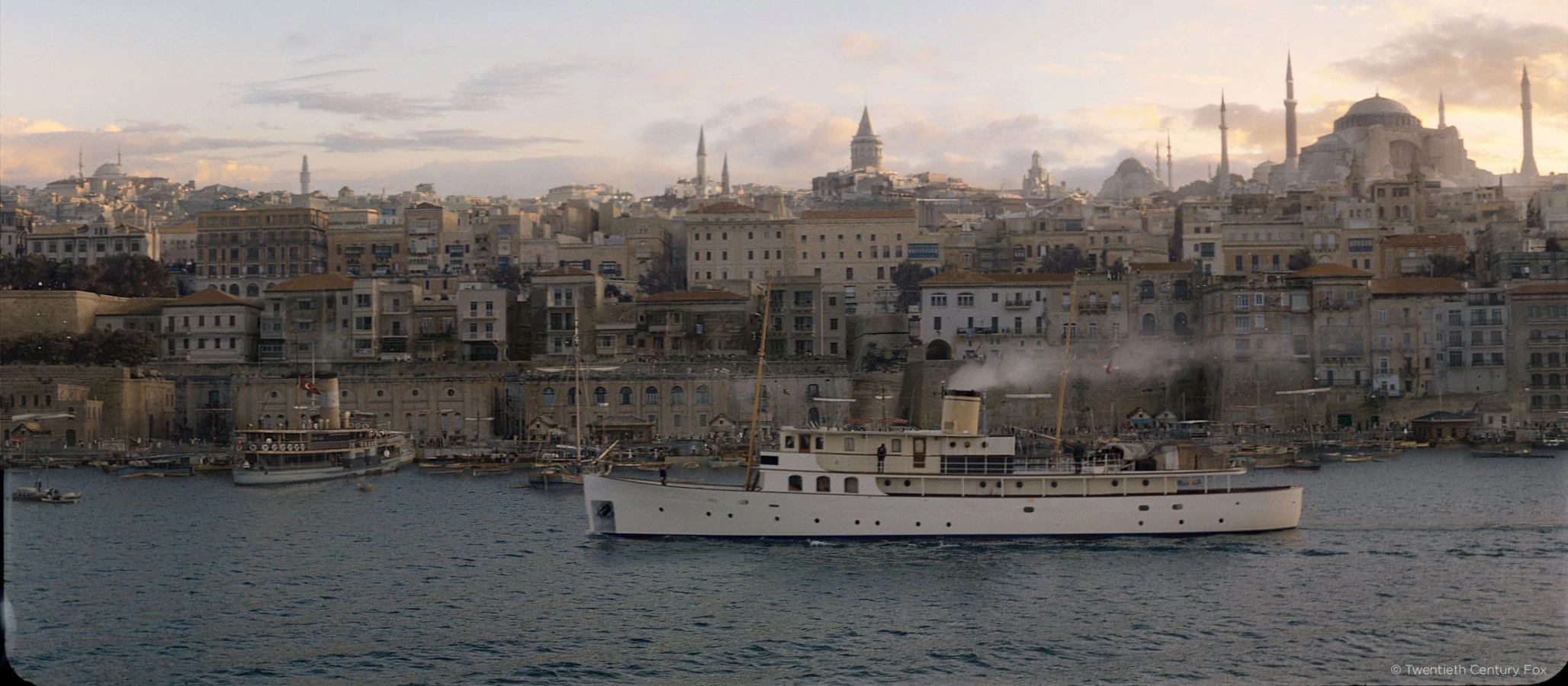 Murder on the Orient Express Istanbul boat on the Bosphore with a shot of a mosque Raynault vfx